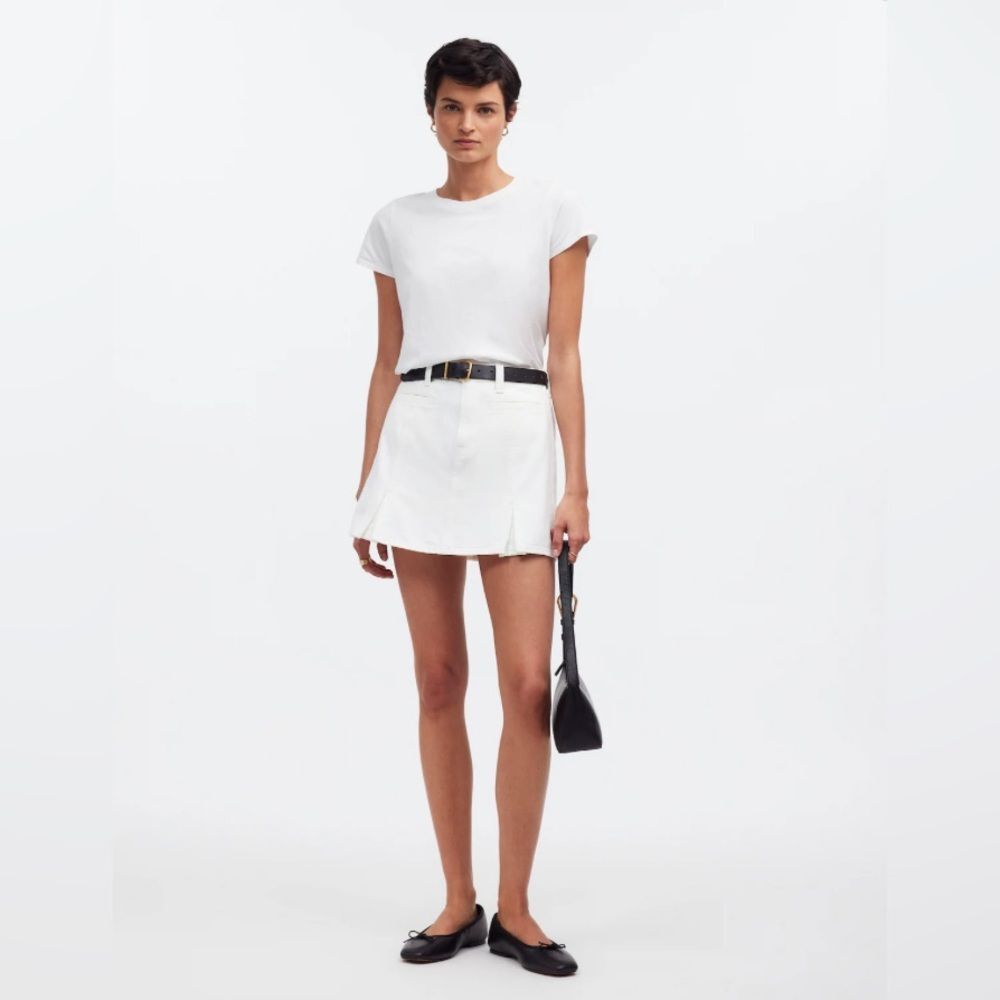 Madewell Denim Pleated Mini Skirt in Tile White • size 28 • NWT • NQ808 • white